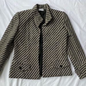Mirella Cavorso black and white woven wool jacket, size 8 (?).